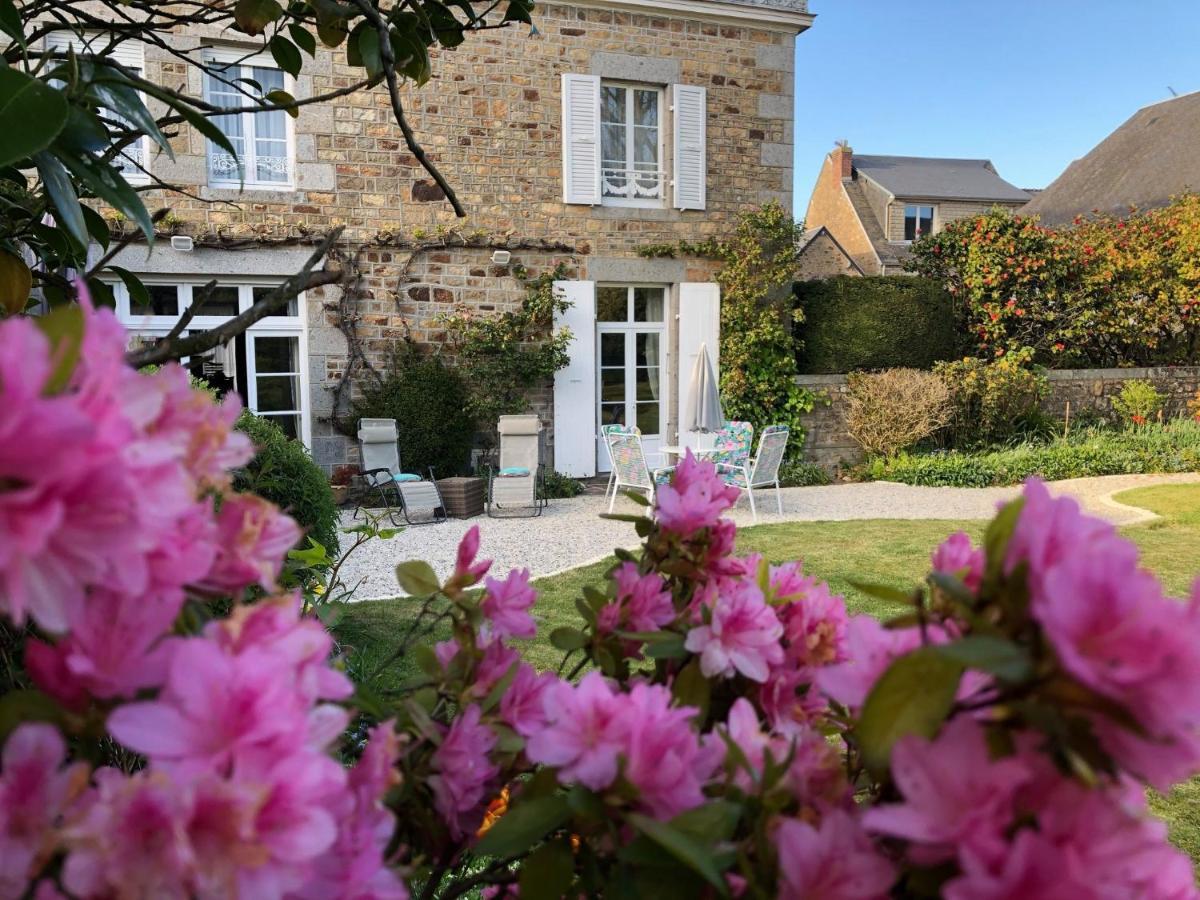 Maison D'Hotes De Charme La Rose De Ducey Pres Du Mont Saint Michel Ngoại thất bức ảnh